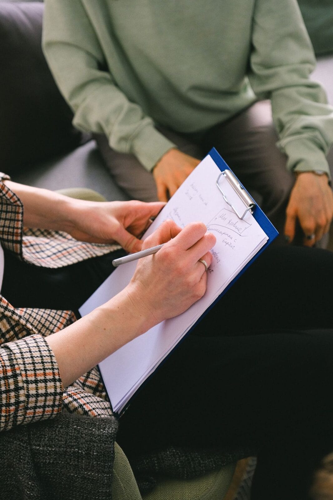 Terapia IFS (Internal Family Systems) – o abordare blândă a conflictelor interioare
